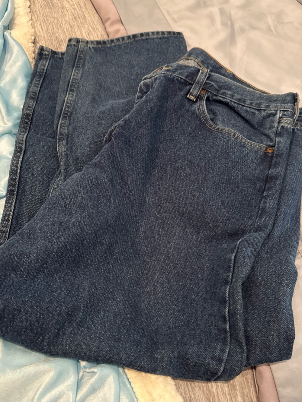 Wrangler High-Waist classic Dark Wash Men’s straight leg Jeans-38x32